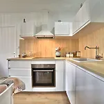 度假居 Les Cariatides By Interhome