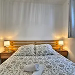 度假居 Les Cariatides By Interhome *