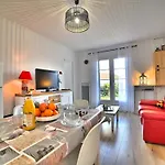 Les Cariatides By Interhome