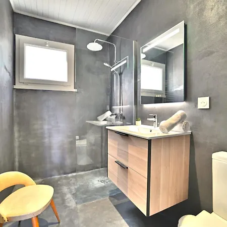 Hébergement de vacances Les Cariatides By Interhome Saint-Pierre-d'Oleron