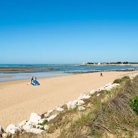 Hébergement de vacances Les Cariatides By Interhome