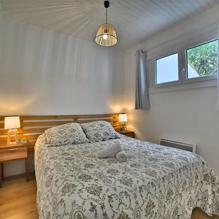 Hébergement de vacances Les Cariatides By Interhome
